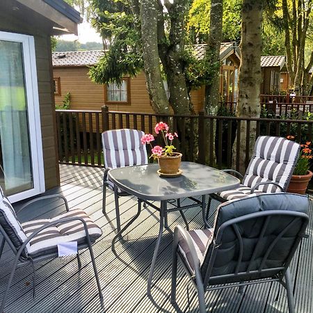 Thistle Lodge Dollar Екстер'єр фото