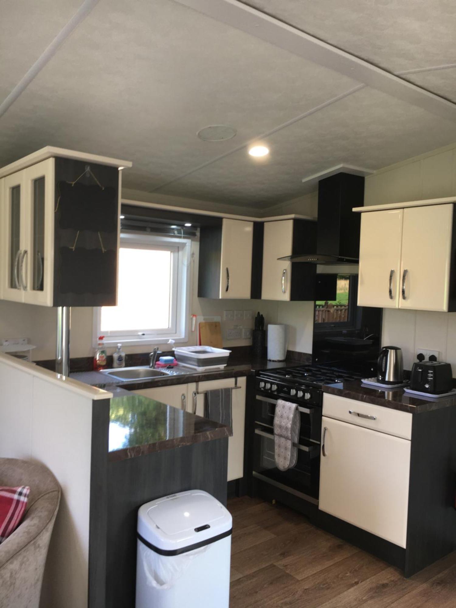 Thistle Lodge Dollar Екстер'єр фото